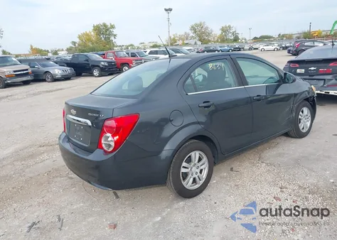 2014 Chevrolet Sonic Lt Auto z USA, uszkodzony, nr VIN 1G1JC5SH7E4167279